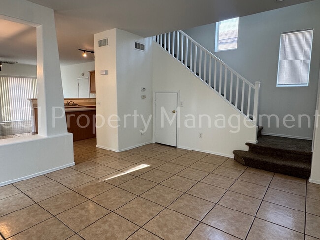 Building Photo - 4113 W Irwin Ave