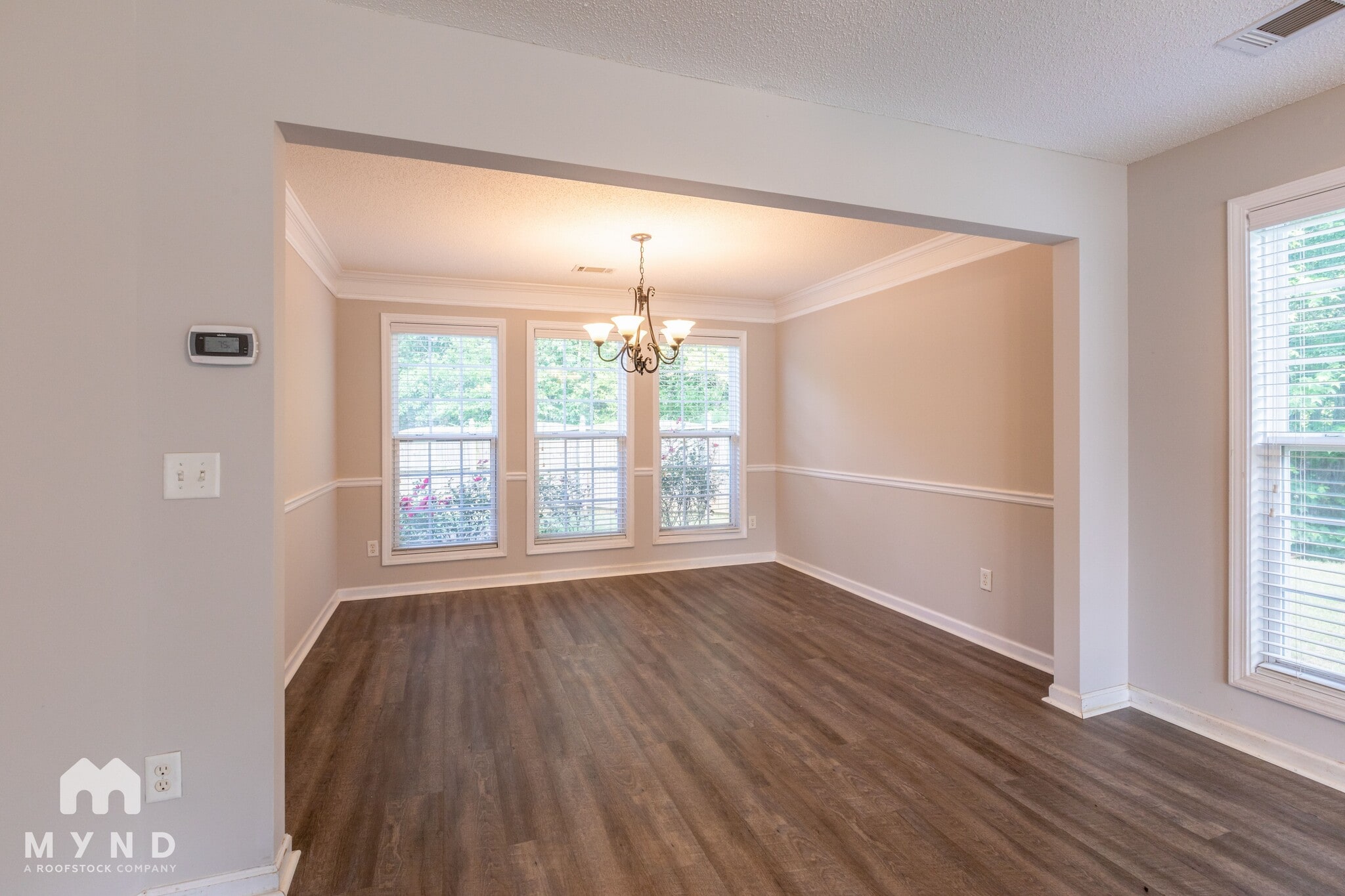 Building Photo - 432 The Gables Dr