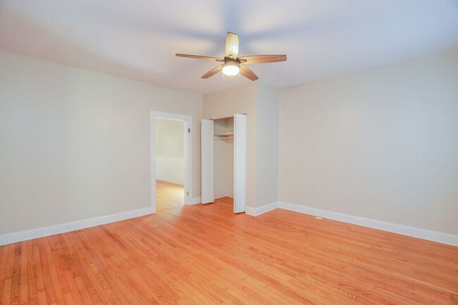 Building Photo - 3963 Oakleys Ln