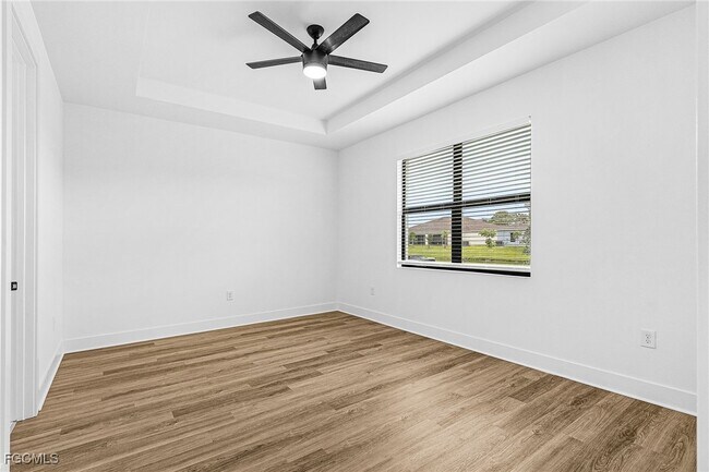 Building Photo - 3222 SW 15th Ave