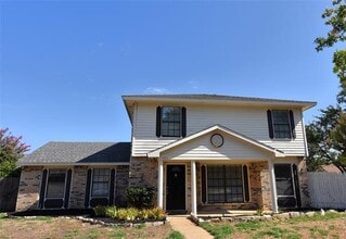 Building Photo - 4144 Wimbledon Dr