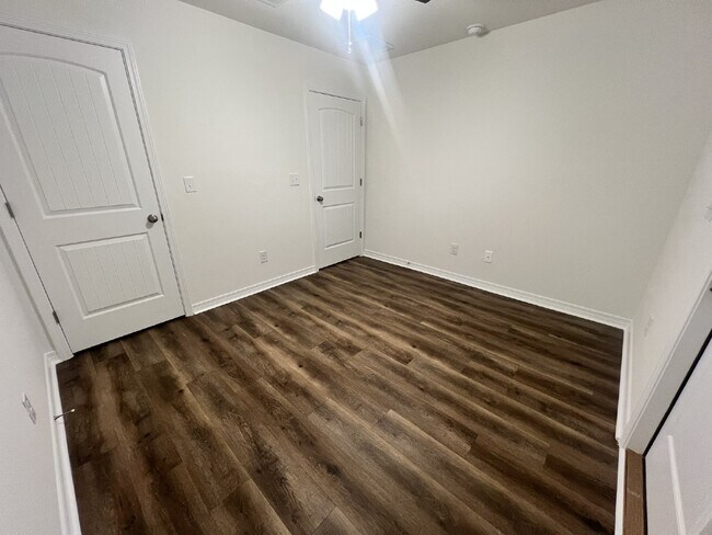 Building Photo - Brand New 2 Bedroom, 2 Bathroom Rental in ...