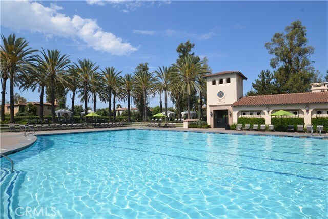 Building Photo - 24 Sebastian