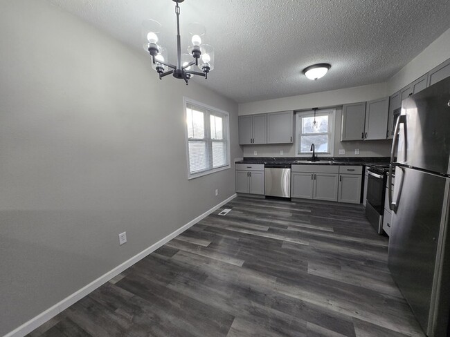 Building Photo - 5011 4th Ave N