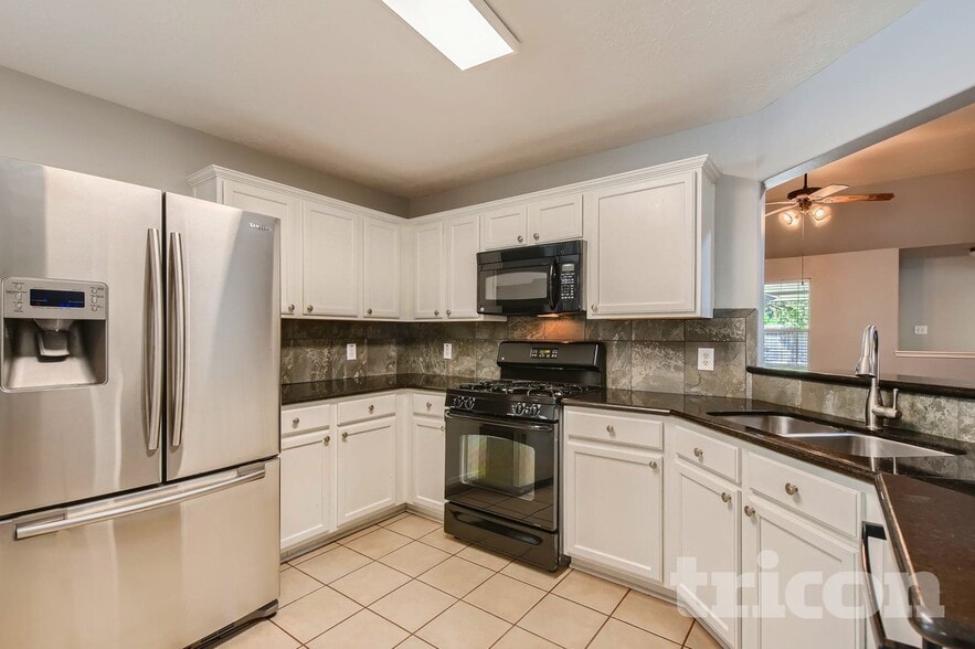 Building Photo - 22211 Bridgestone Trails Dr