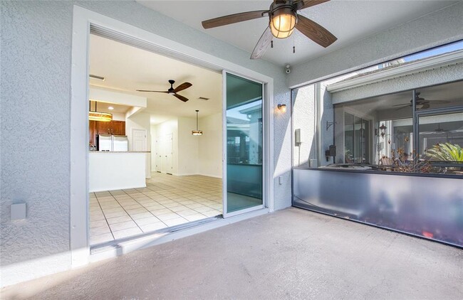 Building Photo - 4670 69th Pl N