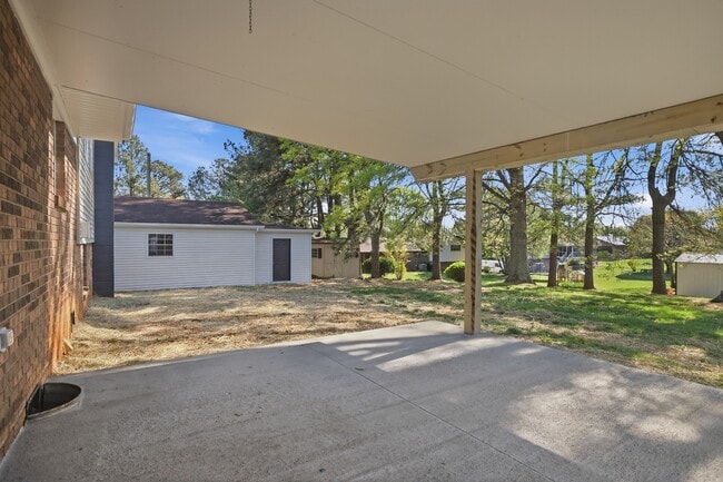 Building Photo - 3683 Halifax Cir
