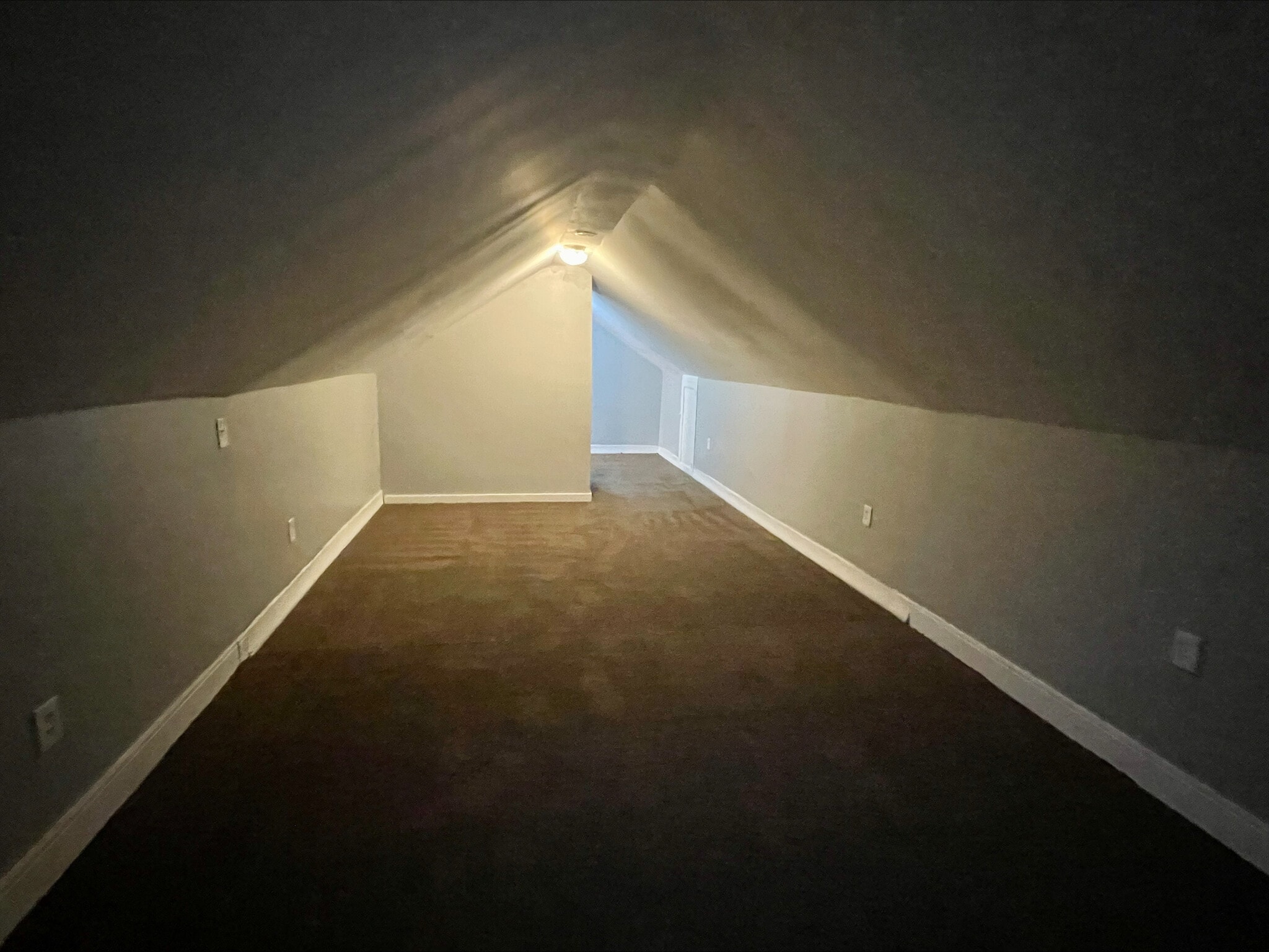 Building Photo - 1307 Nestor Ave