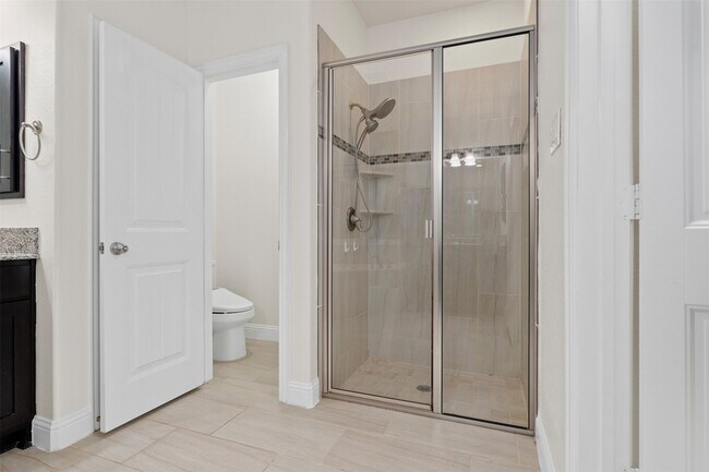 Building Photo - 8705 Tutbury Pl