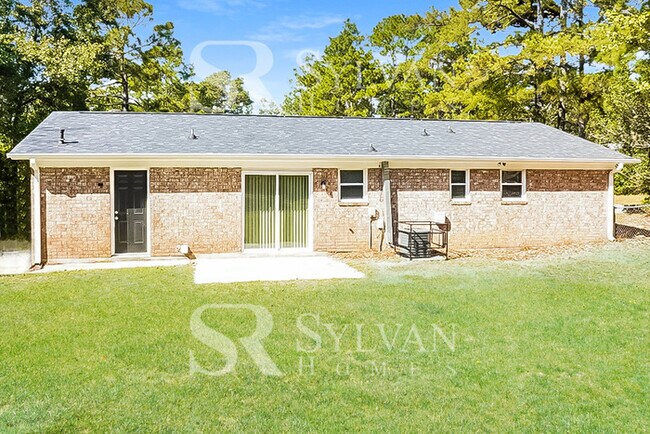 Building Photo - The Lifestyle You Deserve.
