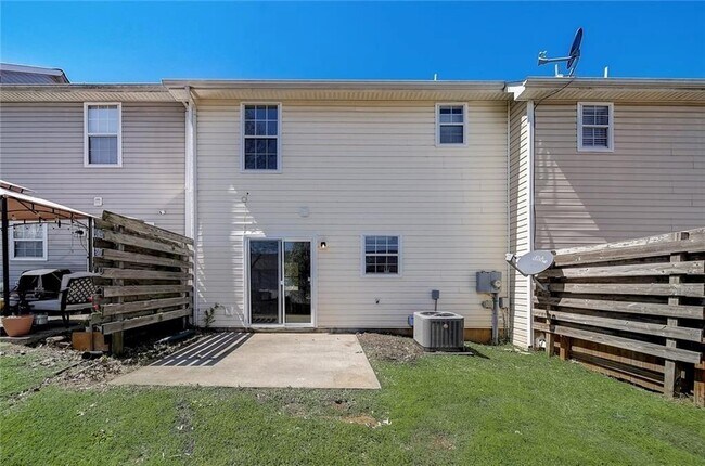 Building Photo - 23 Westside Chase SW