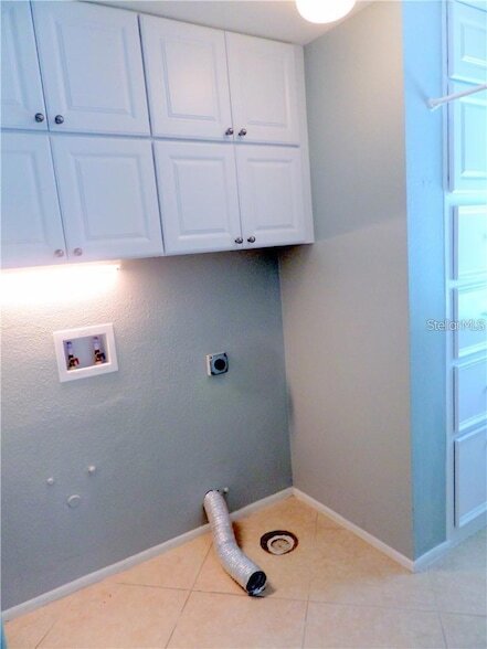 Building Photo - 3601 Garden Lakes Clenet