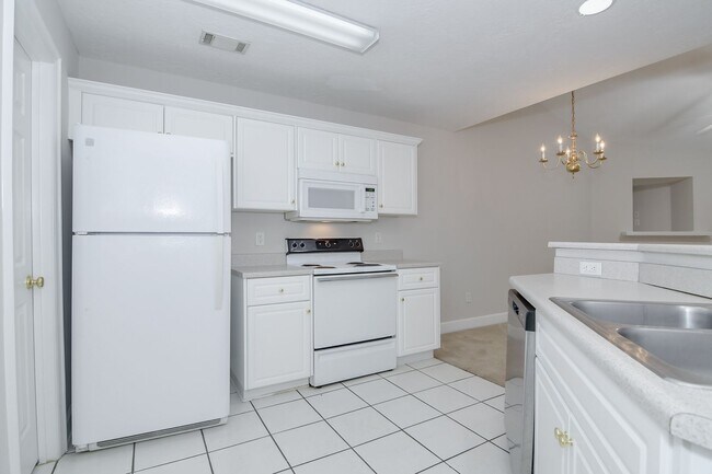 Building Photo - 275 Caldwell Cir