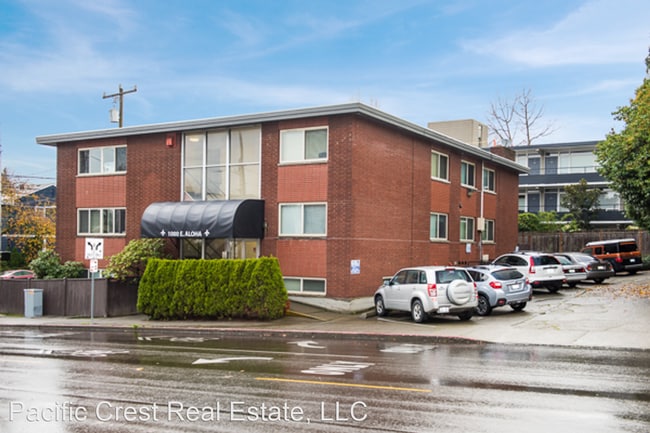 Building Photo - 1000 E Aloha St