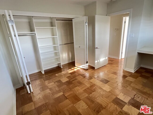 Building Photo - 629 Idaho Ave