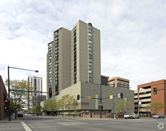 Primary Photo - Windsor Condominiums