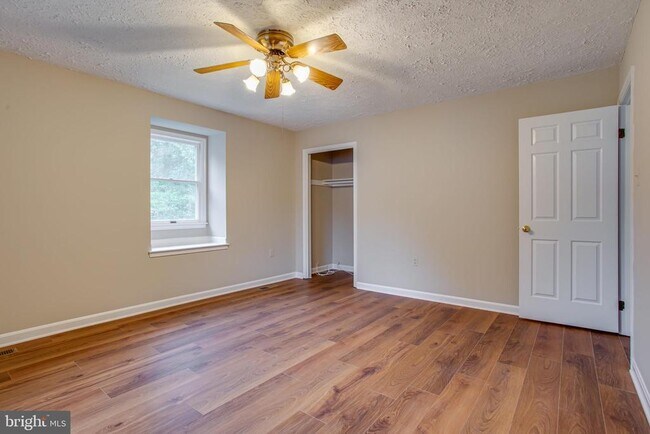Building Photo - 3084 Eutaw Forest Dr