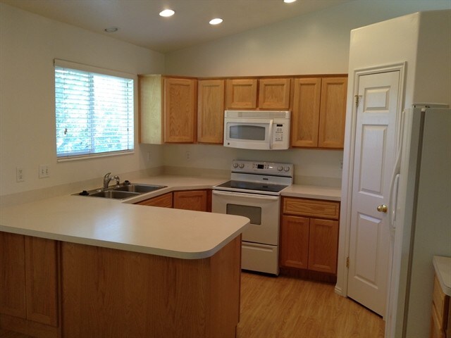 Building Photo - 1766 N 2475 W