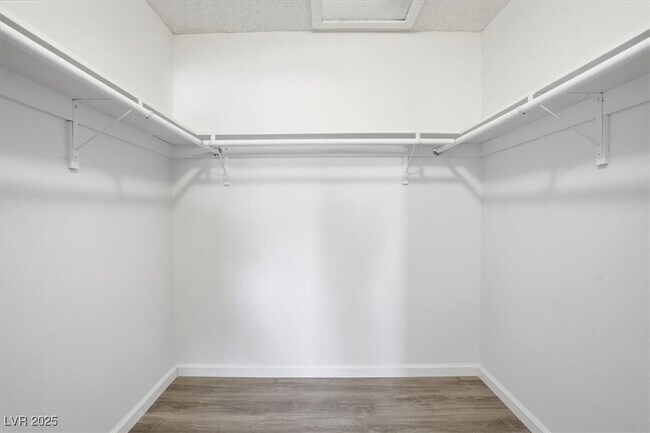 Building Photo - 1454 Elizabeth Ave