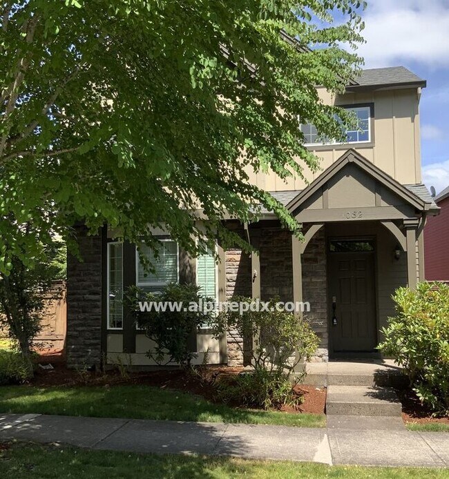 Primary Photo - Gorgeous 3 Bedroom Arbor Rose Home!