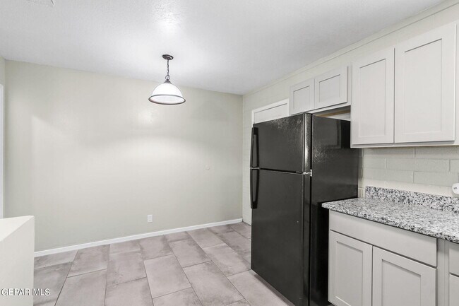 Building Photo - 3702 Keltner Ave