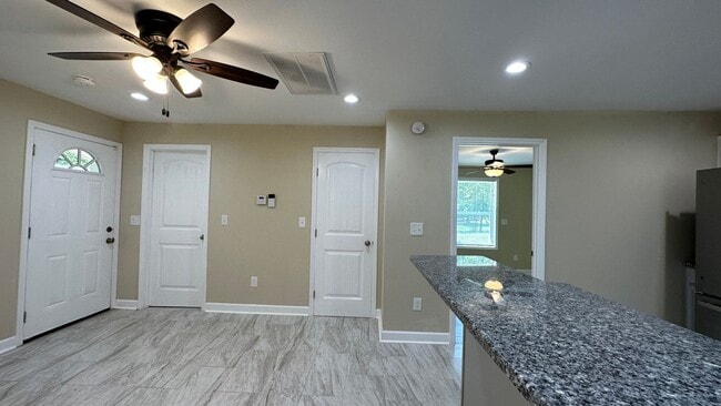 Building Photo - Charming Brand New 1 Bedroom 1 Bath Duplex
