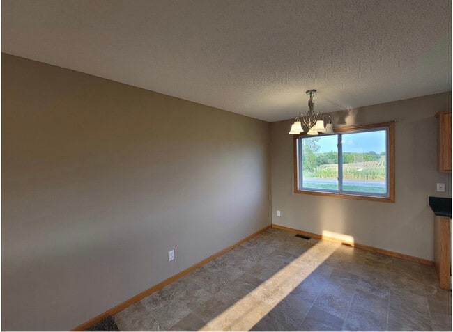 Building Photo - 9208 Golden Pond Ln N