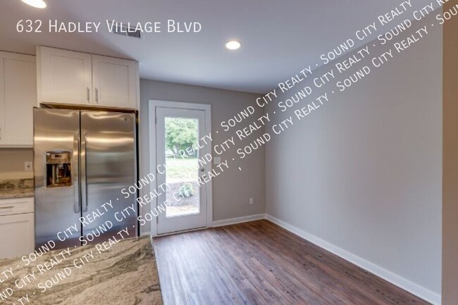 Building Photo - 632 Hadley Vlg Blvd