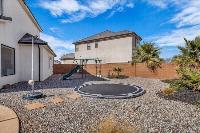 Building Photo - 4159 S 490 E