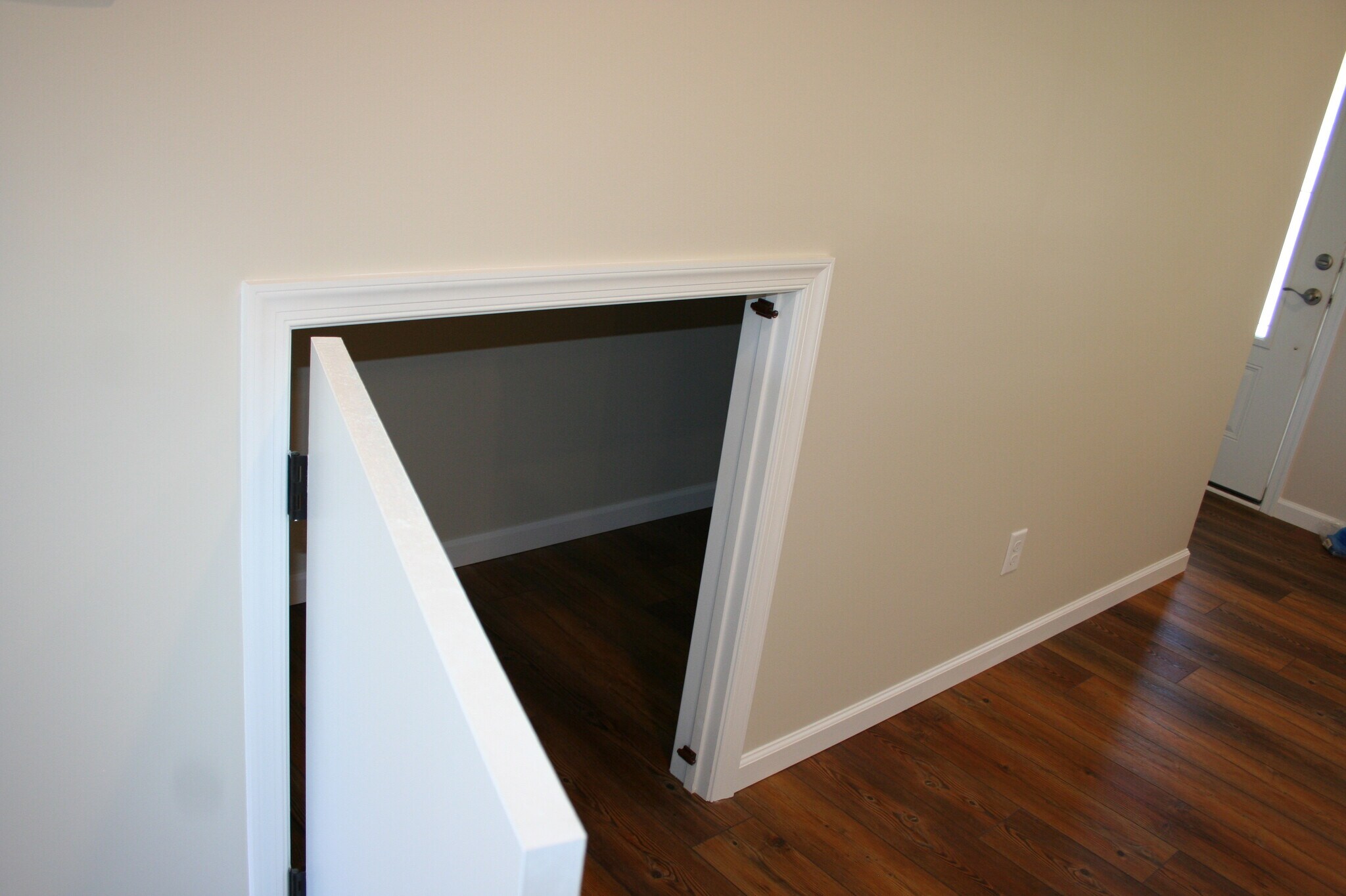 extra finished storage under the staircase - 2720 Dorval Rd