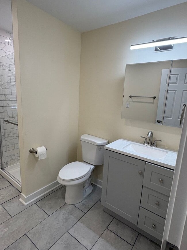 Building Photo - Beautifully Rebuilt Three Bedroom Duplex Near Four Mile Run and I-395