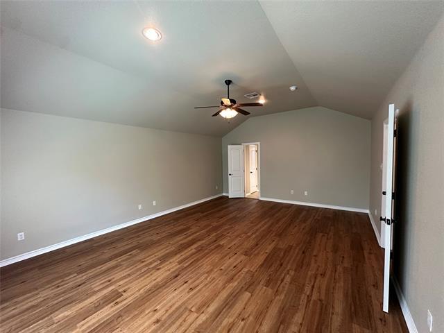 Building Photo - 1100 Switchgrass Ln