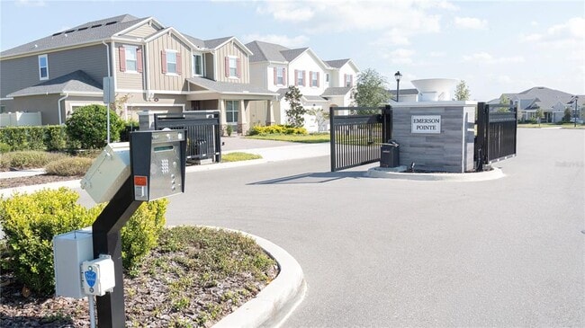 Building Photo - 583 Pothos St