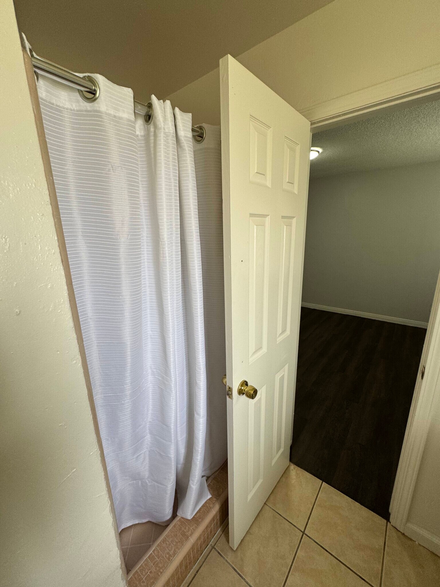 Bathroom 1 - 5805 Alta Vista Ave