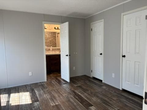 Primary Photo - 7230 4th St N