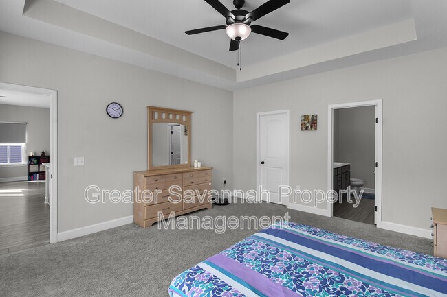 Building Photo - 208 Alyssa Ave