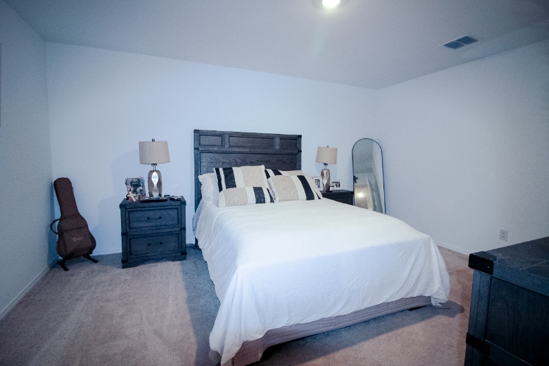 Building Photo - 15104 Bull Wagon Wy