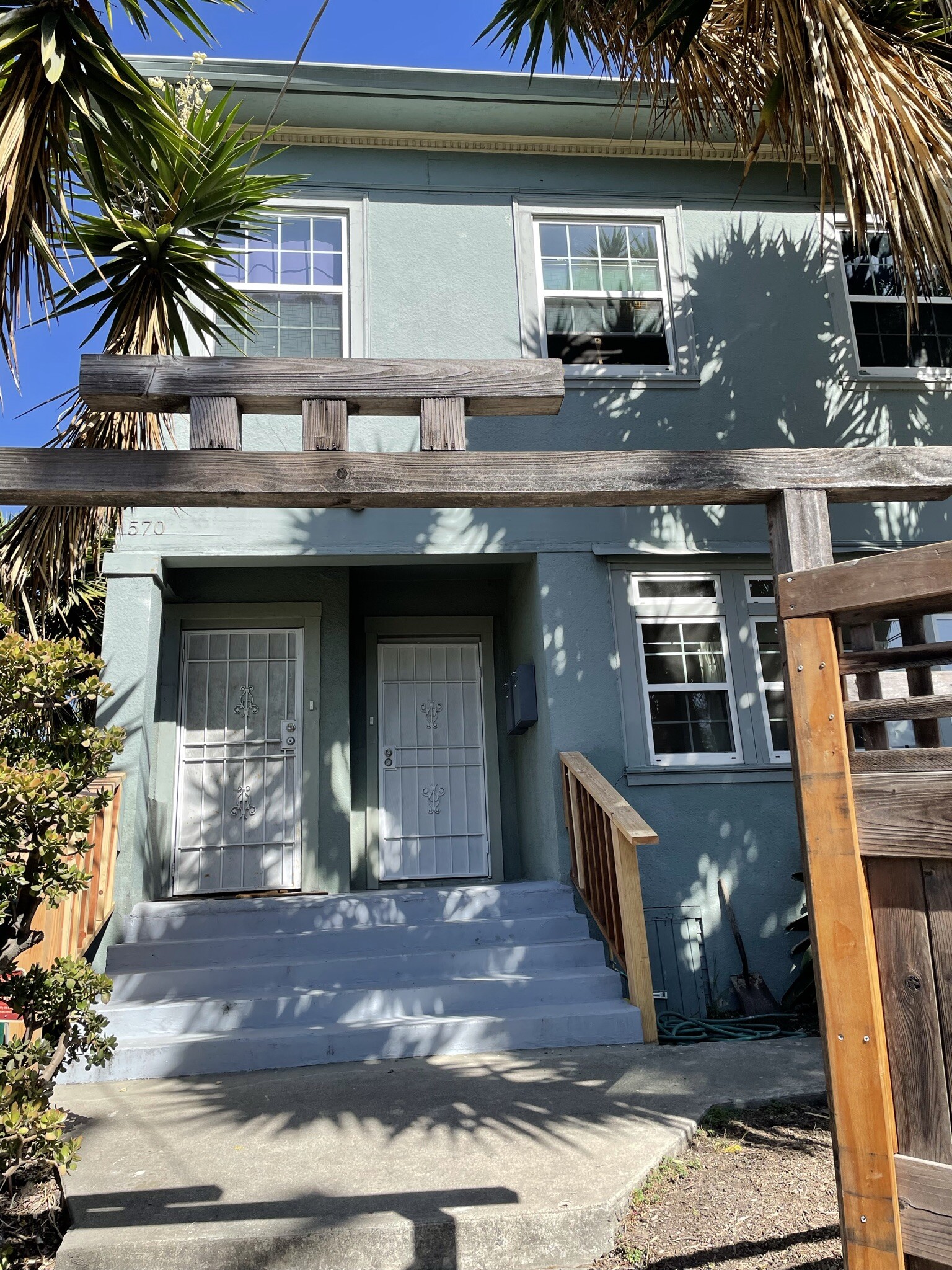 view of both front doors from street - 568 Merrimac St