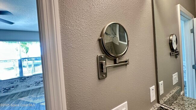 Building Photo - 4477 Trovita Cir