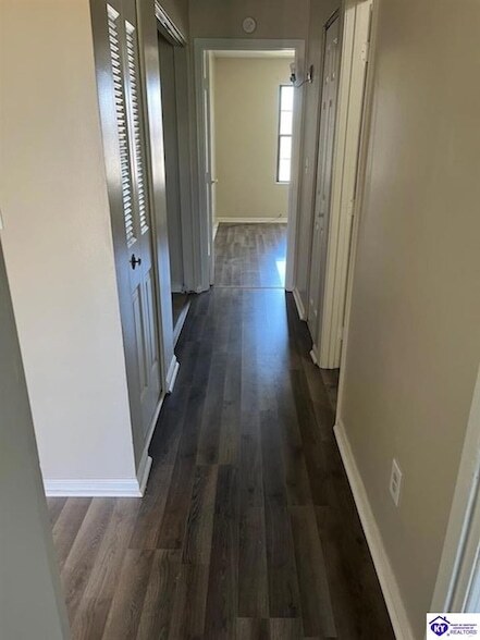 Building Photo - 1707A Cliff Ridge Ct