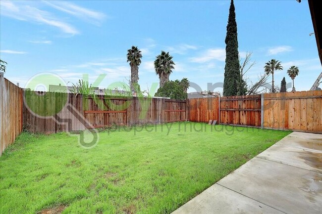 Building Photo - 7331 Florinda Way