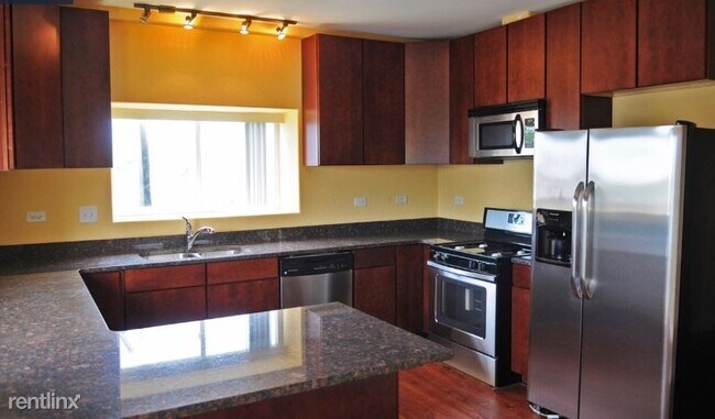 Primary Photo - 2 br, 1 bath Apartment - 2300 S Central Ave