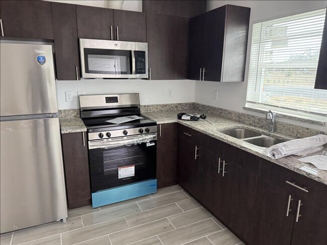 Building Photo - New Home Built 2026