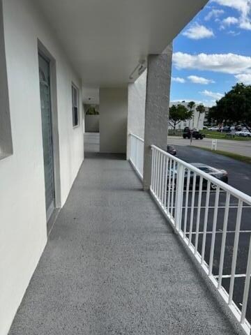 Building Photo - 8350 Sunrise Lakes Blvd
