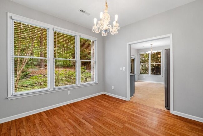 Building Photo - NW - Desirable Irving Park Two Story Home,...