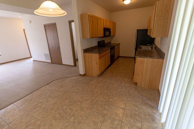 Building Photo - 1619 Citadel Dr