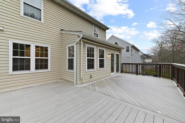 Building Photo - 7938 Jasons Landing Way