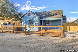 Building Photo - 1805 Texas