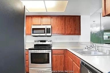 Building Photo - 1068 Summerplace Dr