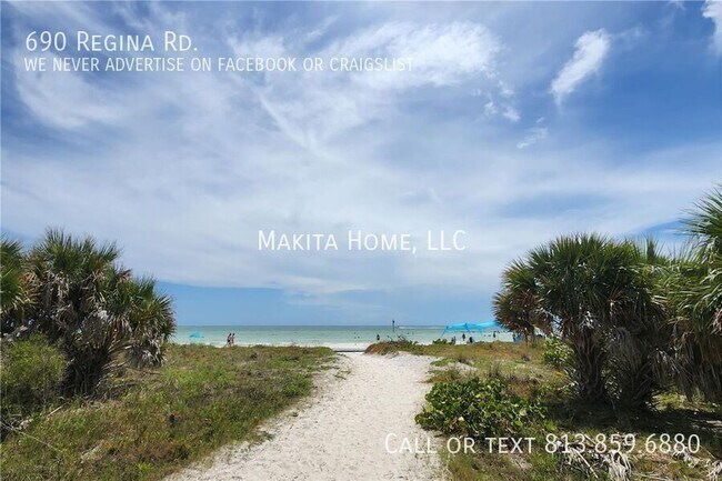 Building Photo - 690 Regina Rd